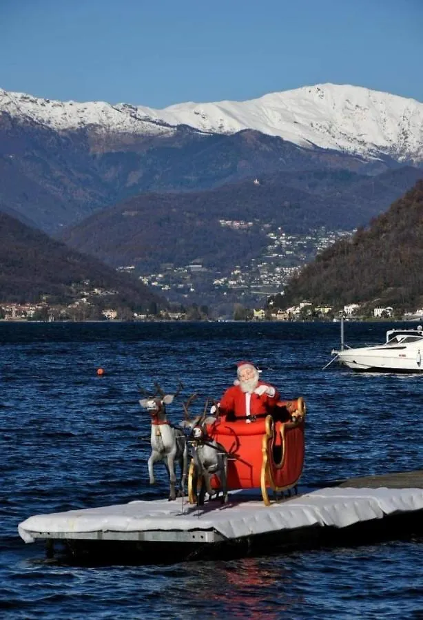 La Finestra Sul Lago Brusimpiano Bed & Breakfast