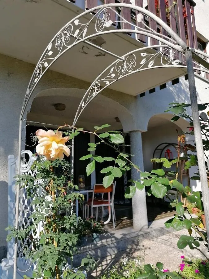 La Finestra Sul Lago Brusimpiano 0*,  Italy